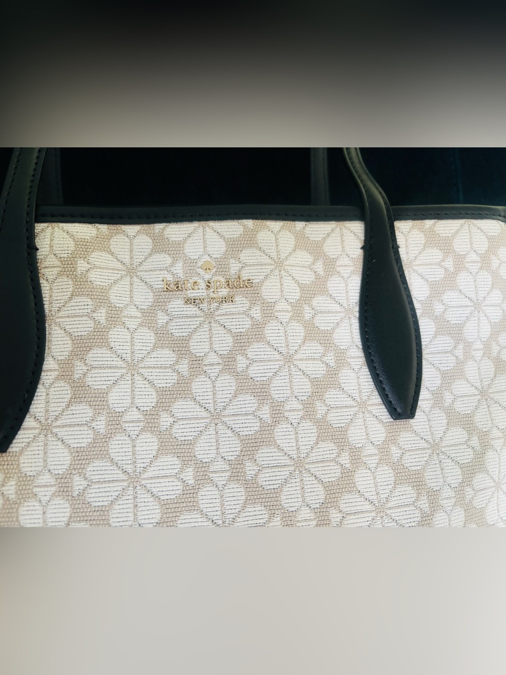 Kate Spade Spade Flower Jacquard Market Tote Purse w/Duster Bag - Picture 2 of 8
